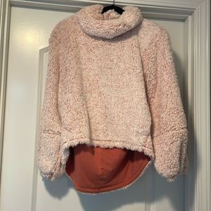 Women’s Lululemon Warm Restore Sherpa Pullover